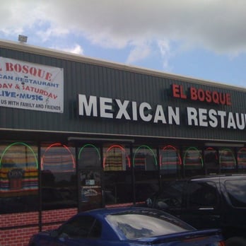 El Bosque - Outside - Mexican Near Me - Conroe, Texas