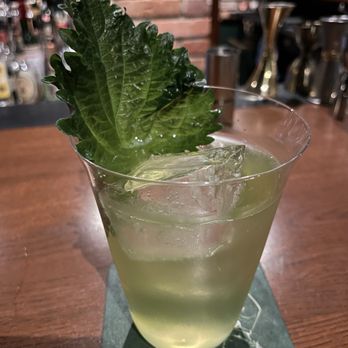 Cocktail Bar Hideaway - Cocktail - Speakeasies Near Me