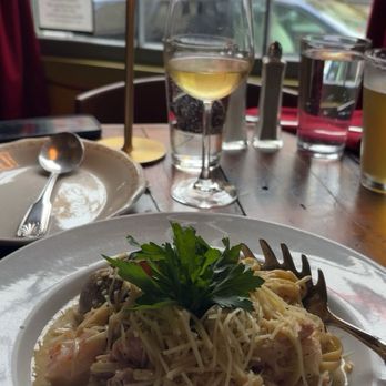 Fountain Cafe - Seafood pasta - New American Near Me - Port Townsend, Washington