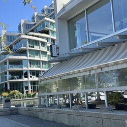 Yasma - Exterior