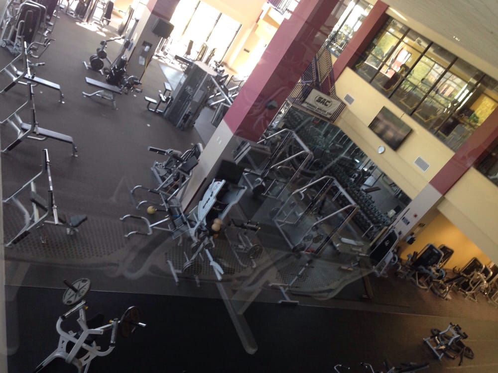SPRINGHILL ATHLETIC CLUB 3715 Dauphin St, Mobile, Alabama Gyms