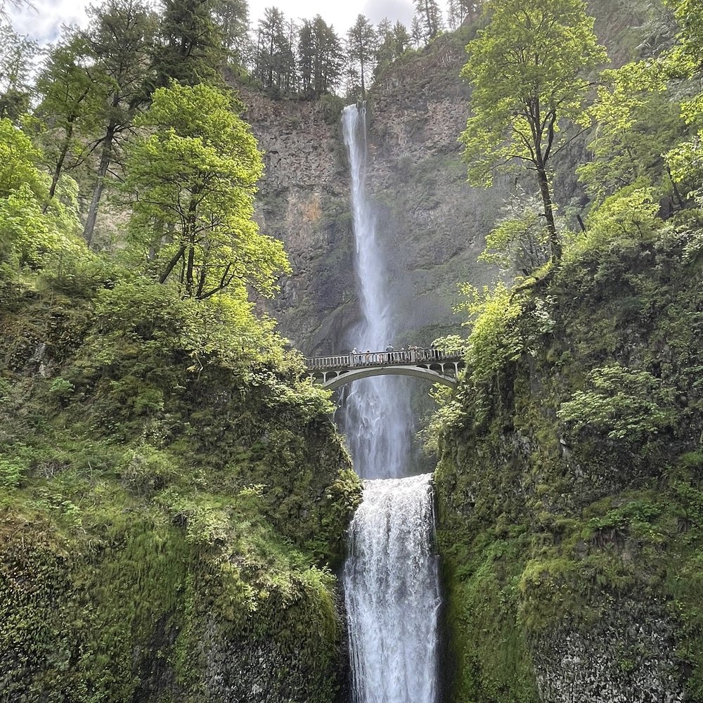 Multnomah Falls - Hiking Near Me - Bridal Veil, Oregon Multnomah Falls - Hiking Near Me - Bridal Veil, Oregon