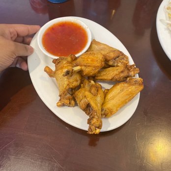 Pho 95's - A4. Golden Chicken Wings; Really good; Fresh and hot! - Vietnamese Near Me - Alexandria, Virginia Pho 95's - A4. Golden Chicken Wings; Really good; Fresh and hot! - Vietnamese Near Me - Alexandria, Virginia