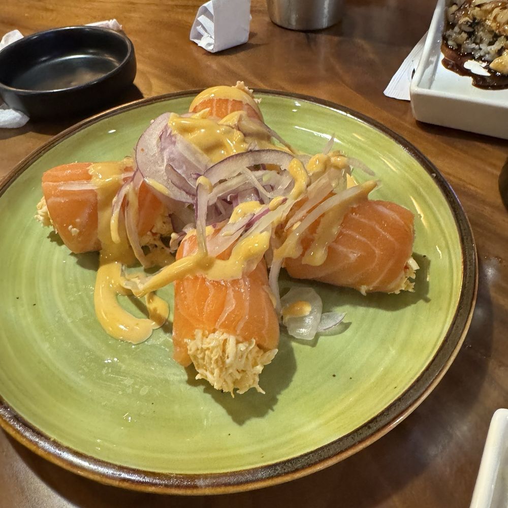 Hoshi Sushi - Sushi Bars Near Me - Fullerton, California