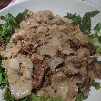 Wild Rose Northern Thai Eats - Street noodles with beef. - Thai Near Me - Bend, Oregon