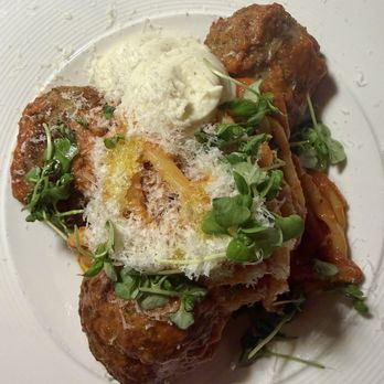 Vacanza Romana - Bucatini e Meatballs - Italian Near Me - El Dorado Hills, California Vacanza Romana - Bucatini e Meatballs - Italian Near Me - El Dorado Hills, California