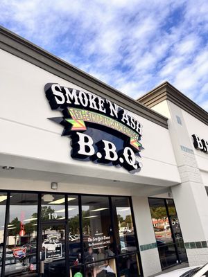 Smoke'N Ash BBQ by null Smoke'N Ash BBQ by null