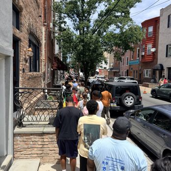 Angelo's Pizzeria - The line to order - Pizza Near Me - Philadelphia, Pennsylvania