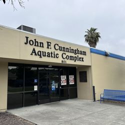 Pool- beautiful for long course meets