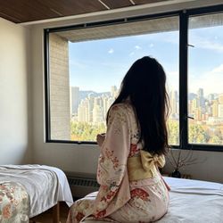 Kiku Wellness Japanese Zen Spa - 慶 YOROKOBI -- Japanese Bridal Ritual
Every bride deserves a moment to pause, breathe, and feel truly beautiful before saying "I do."