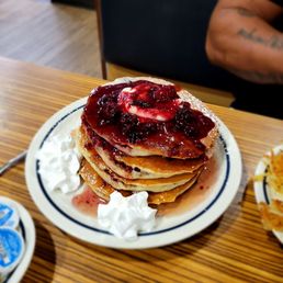 Lemon berry ricotta protein pancakes Lemon berry ricotta protein pancakes