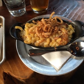 Beardslee Public House - Yummy Mac n Cheese, comfort food to be sure - Breweries Near Me - Bothell, Washington
