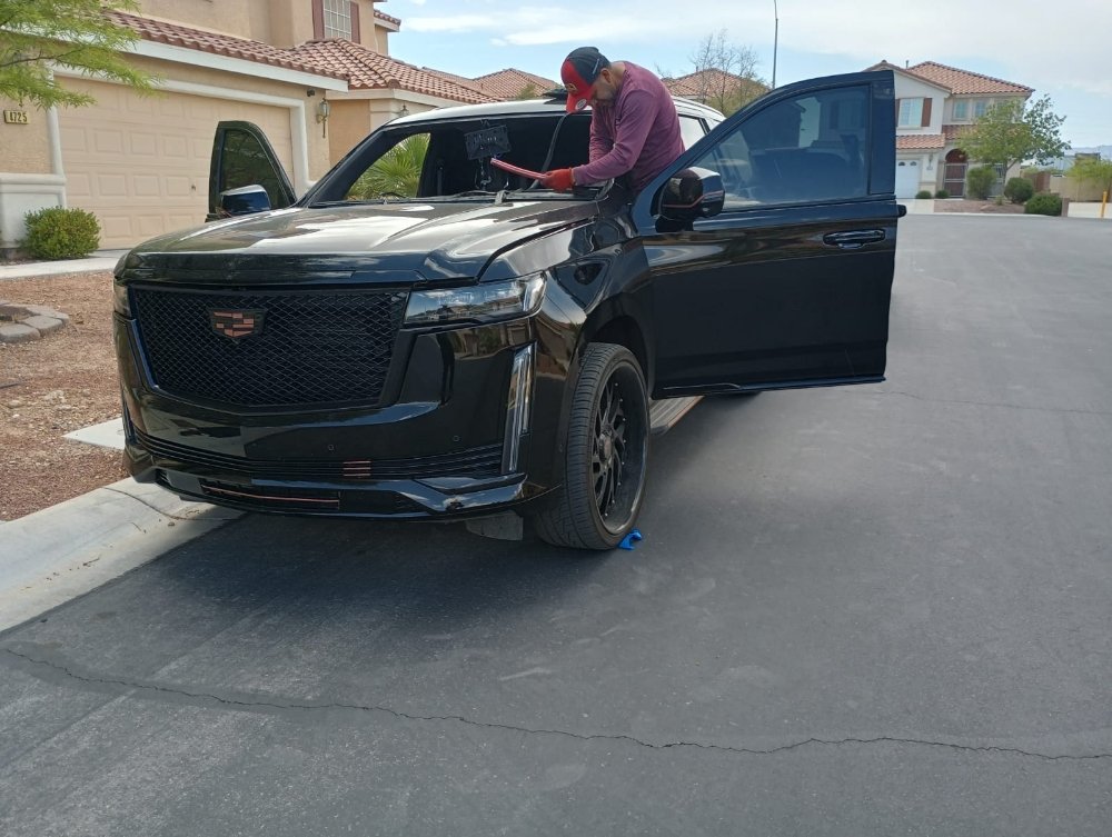 CA AUTO GLASS 70 Photos 3186 N Las Vegas Blvd, Las Vegas, Nevada