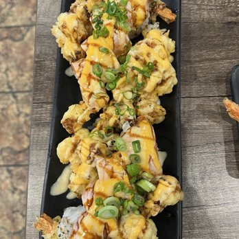 Kakuna Sushi - Boujee Roll - Ramen Near Me - San Jose, California Kakuna Sushi - Boujee Roll - Ramen Near Me - San Jose, California