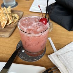 BRU Burger Bar - Lafayette - Strawberry Dreams