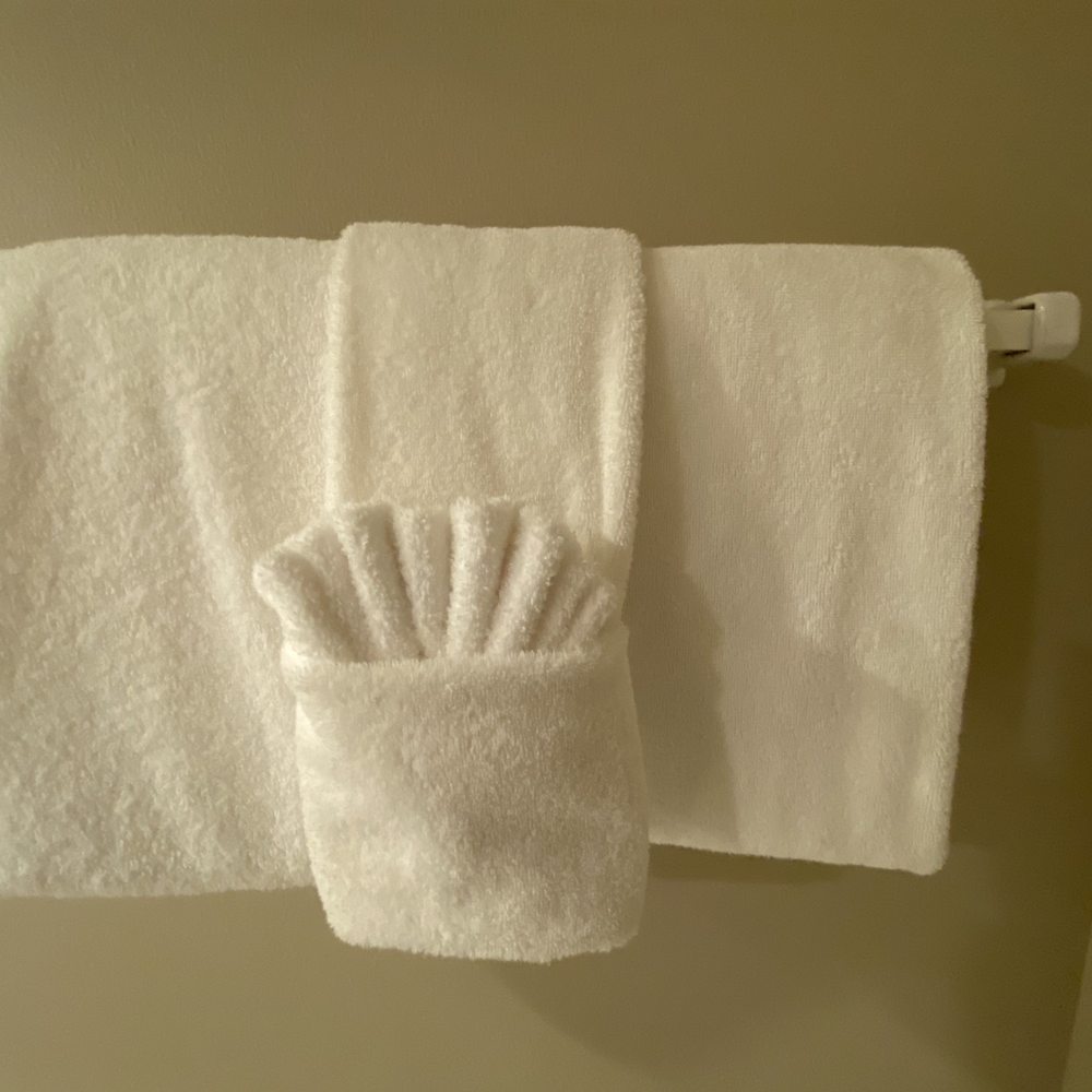 The Ocean Lodge - Cute towels - Hotels Near Me - Cannon Beach, Oregon The Ocean Lodge - Cute towels - Hotels Near Me - Cannon Beach, Oregon