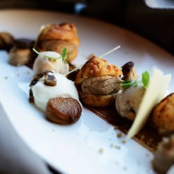 O'Pazzo - Profiterolles filled with chestnut cream soaked with pure chocolate