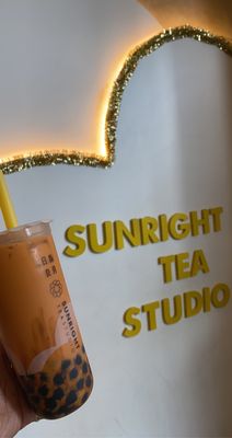 Sunright Tea Studio - Sawtelle by null