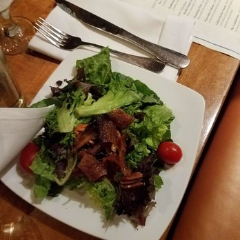 Bluestone Restaurant - Mixed green salad - American Near Me - Timonium, Maryland Bluestone Restaurant - Mixed green salad - American Near Me - Timonium, Maryland