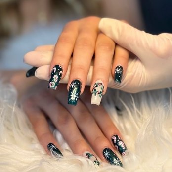 Bee Nails & Spa - nail designs - Nail Salons Near Me - Riverside, California