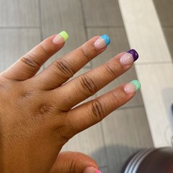 City Nails & Spa