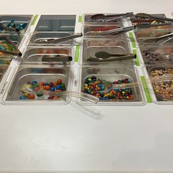 Tutti Frutti Frozen Yogurt - Toppings