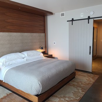 Canopy by Hilton Tempe Downtown - Bedroom - Hotels Near Me - Tempe, Arizona Canopy by Hilton Tempe Downtown - Bedroom - Hotels Near Me - Tempe, Arizona