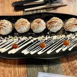 Chai & Kathi Roll - Vegetable Momos