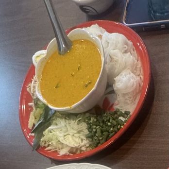 Kao Gang - Kanom Jeen! - Thai Near Me - Las Vegas, Nevada