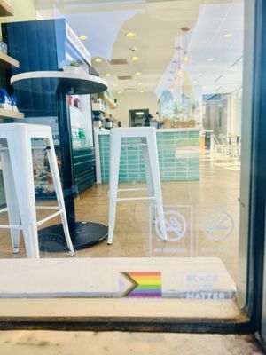 Bluestone Lane Post Oak Plaza Coffee Shop by null