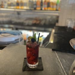 Green Kitchen - Blackberry cocktail