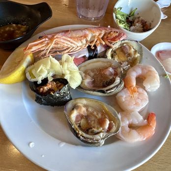 Mizumi - Sushi Bars Near Me - Little Neck, New York