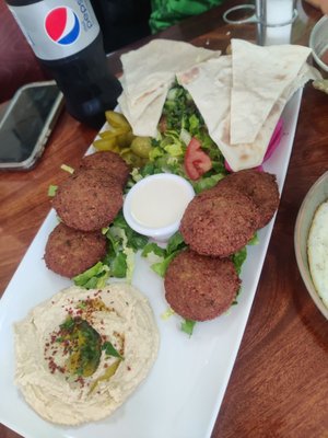 Al Sanabel Bakery by null