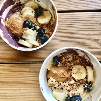 Backyard Bowls - Power Bowl pb on top instead of blended in @tastefultess on Instagram - Breakfast & Brunch Near Me - Los Angeles, California Backyard Bowls - Power Bowl pb on top instead of blended in @tastefultess on Instagram - Breakfast & Brunch Near Me - Los Angeles, California
