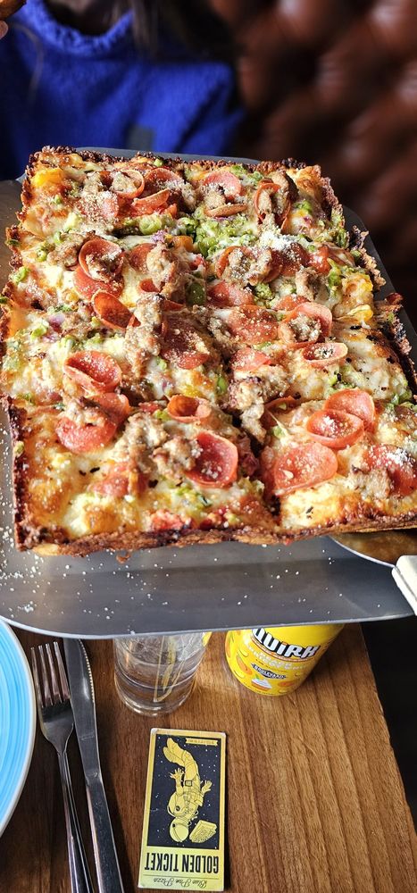 Detroit Style Pizza