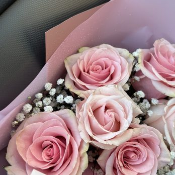 Dannhiflowers - Florists Near Me - San Gabriel, California Dannhiflowers - Florists Near Me - San Gabriel, California