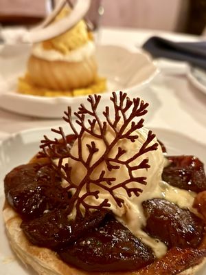 Petite Boheme by null