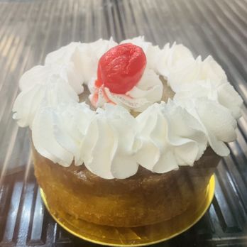 Una Bakery - Custom Cakes Near Me - Lake Worth, Florida