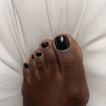 Modern Nail Bar - Navy Yard - Messed up gel top coat - Nail Salons Near Me - Washington, DC, District of Columbia
