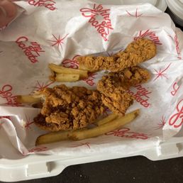 Horrible. Overcooked chicken tenders!! Not even edible. Threw it away Horrible. Overcooked chicken tenders!! Not even edible. Threw it away