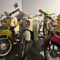 Die Welt der DDR