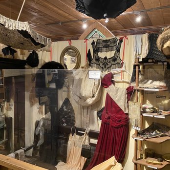 Sooke Region Museum - Gorgeous shoes, purses, hats, and clothing. - Museums Near Me - Sooke, British Columbia