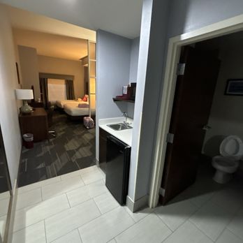 Comfort Inn & Suites - Hotels Near Me - Olive Branch, Mississippi Comfort Inn & Suites - Hotels Near Me - Olive Branch, Mississippi