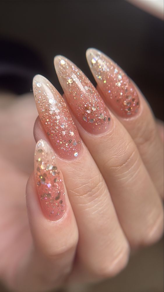 Venus Nailed It Logo