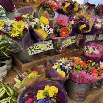 Trader Joe's - Grocery Near Me - Pittsburgh, Pennsylvania