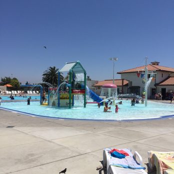 Ventura Aquatic Center - Play structure area ! - Swimming Pools Near Me - Ventura, California