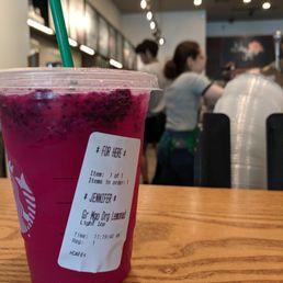 My favorite! Mango dragon fruit lemonade refresher