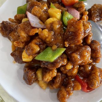 Maple's Kitchen - Sweet and sour chicken - Chinese Near Me - Markham, Ontario Maple's Kitchen - Sweet and sour chicken - Chinese Near Me - Markham, Ontario