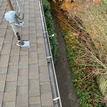 Johnny Tsunami - Post gutter cleaning! And everything cleaned up (: - Window Washing Near Me - Seattle, Washington Johnny Tsunami - Post gutter cleaning! And everything cleaned up (: - Window Washing Near Me - Seattle, Washington