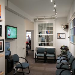 Jordan Wolff DC - Sutton Place Chiropractic